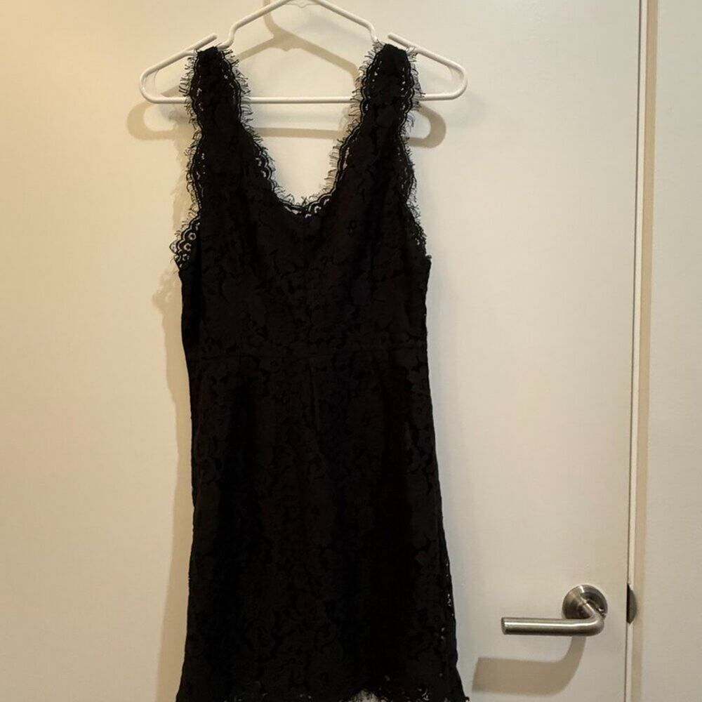 Joie Black Lace V-Neck Sleeveless Mini Dress Size M Cocktail Date Night LBD - Picture 8 of 11